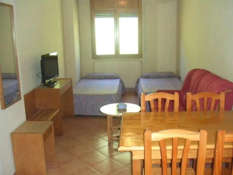 Complejo Vacacional Glac 3000 Apts Солдеу